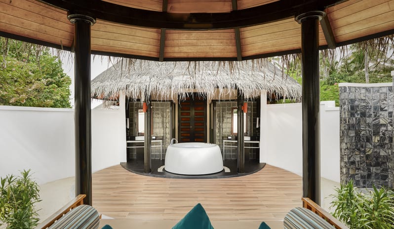 SSIF Deluxe Beach Villa Pool-1